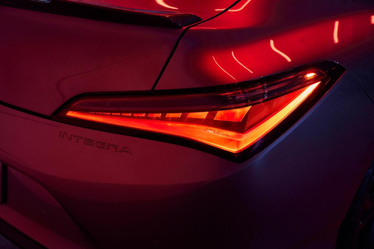 2023-Acura-Integra-21.jpg