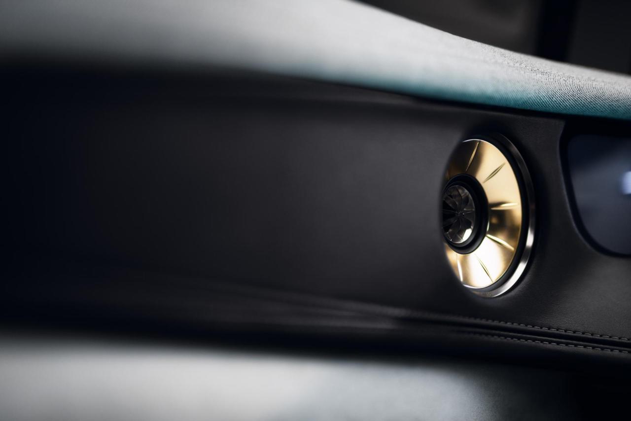 2024-Lotus-Eletre-00010.jpg