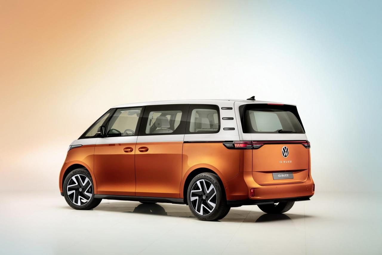 2024-VW-ID-BUZZ-2.jpg