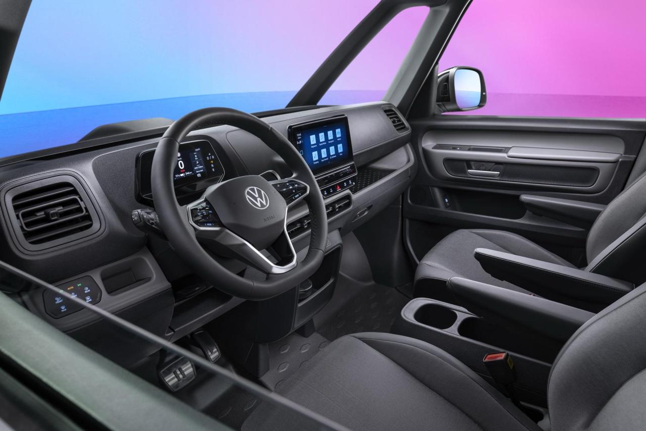 2024-VW-ID-BUZZ-30.thumb.jpg.b56fb867146477c92896df543da928de.jpg