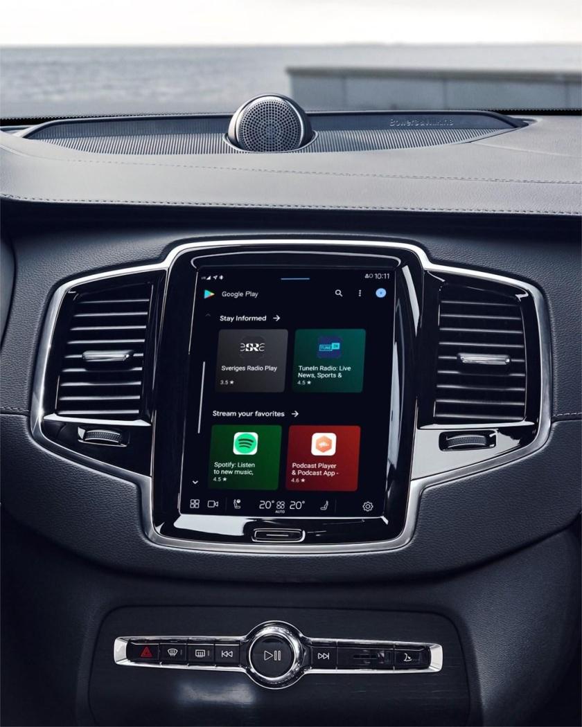 294866_XC90_Recharge_interior.jpg