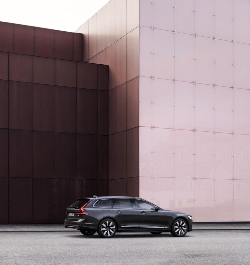 294996_V90_B6_AWD_Platinum_Grey.jpg