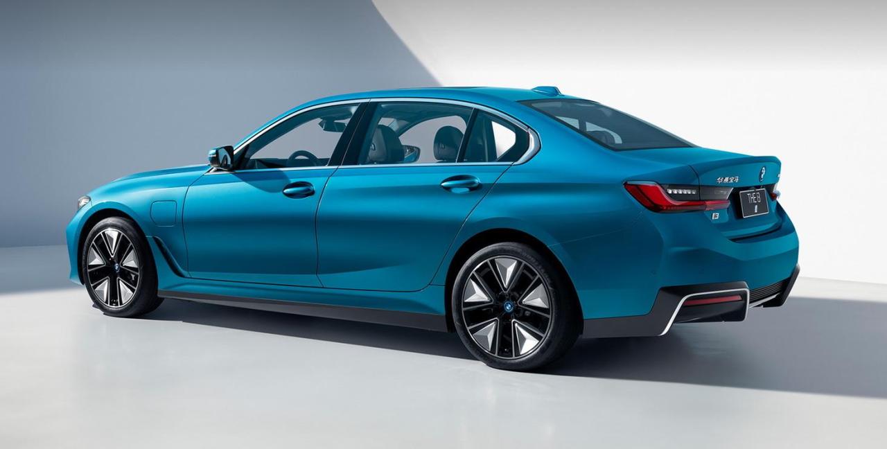 BMW-i3-China-13.thumb.jpg.c2bbaa97109da8b32392076148b40ead.jpg