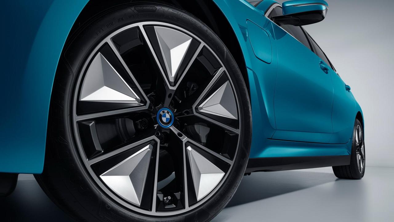 BMW-i3-China-20.thumb.jpg.95c9a40f85934c9312c08b570cdc93a1.jpg