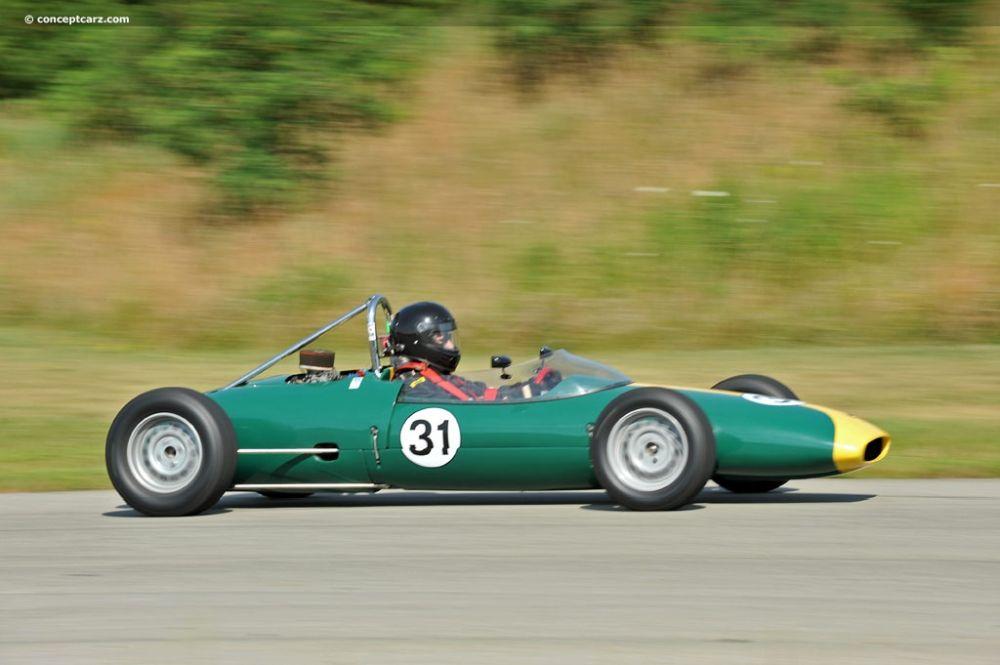 Lotus31.jpg.d1e72c9449e52179b158b75eb51c0cb7.jpg