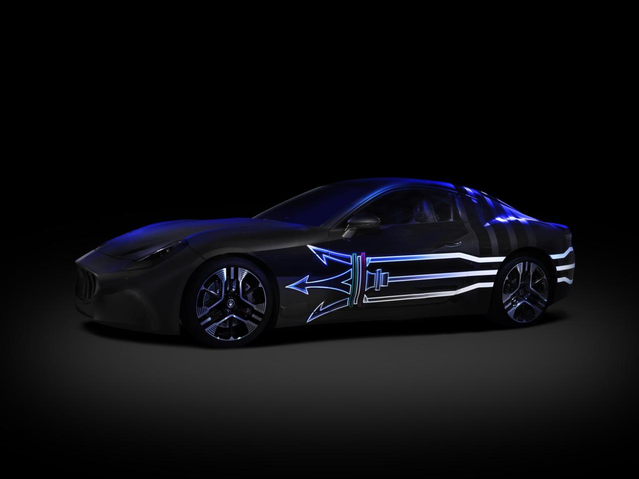 Medium-19003-FolgoreGranTurismo.thumb.jpg.0c264335fe5c8b8378630860e78a01d7.jpg