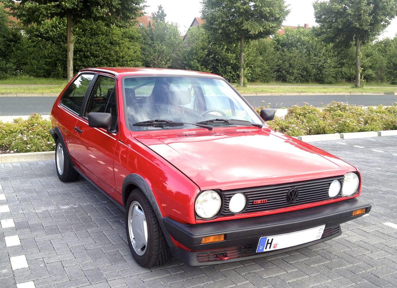 Polo_2_G40_Front.thumb.jpg.21dba250b5b1512f1fe45588ebc837ab.jpg