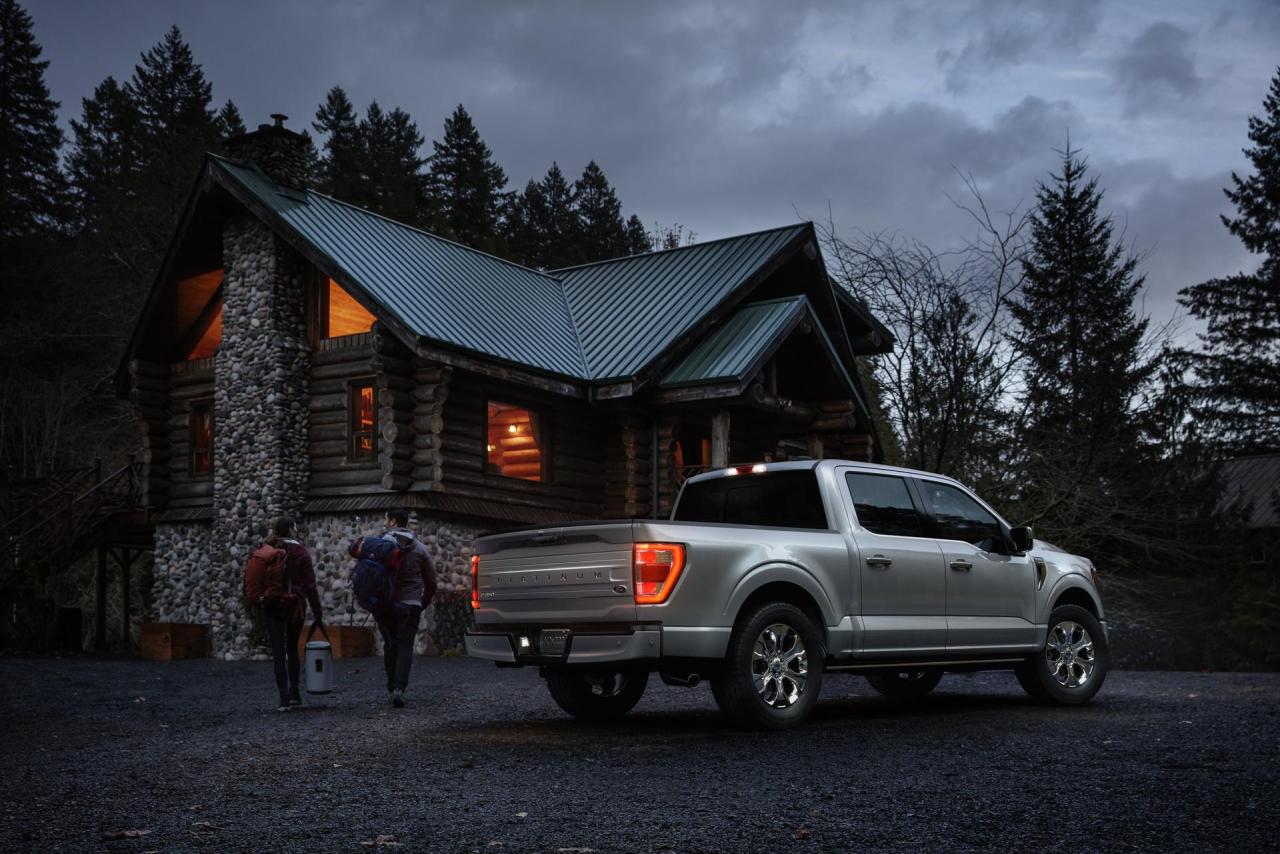 ford-f-150-arrives-in-showrooms-23.jpg