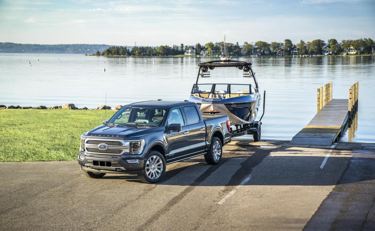 ford-f-150-arrives-in-showrooms-8.jpg