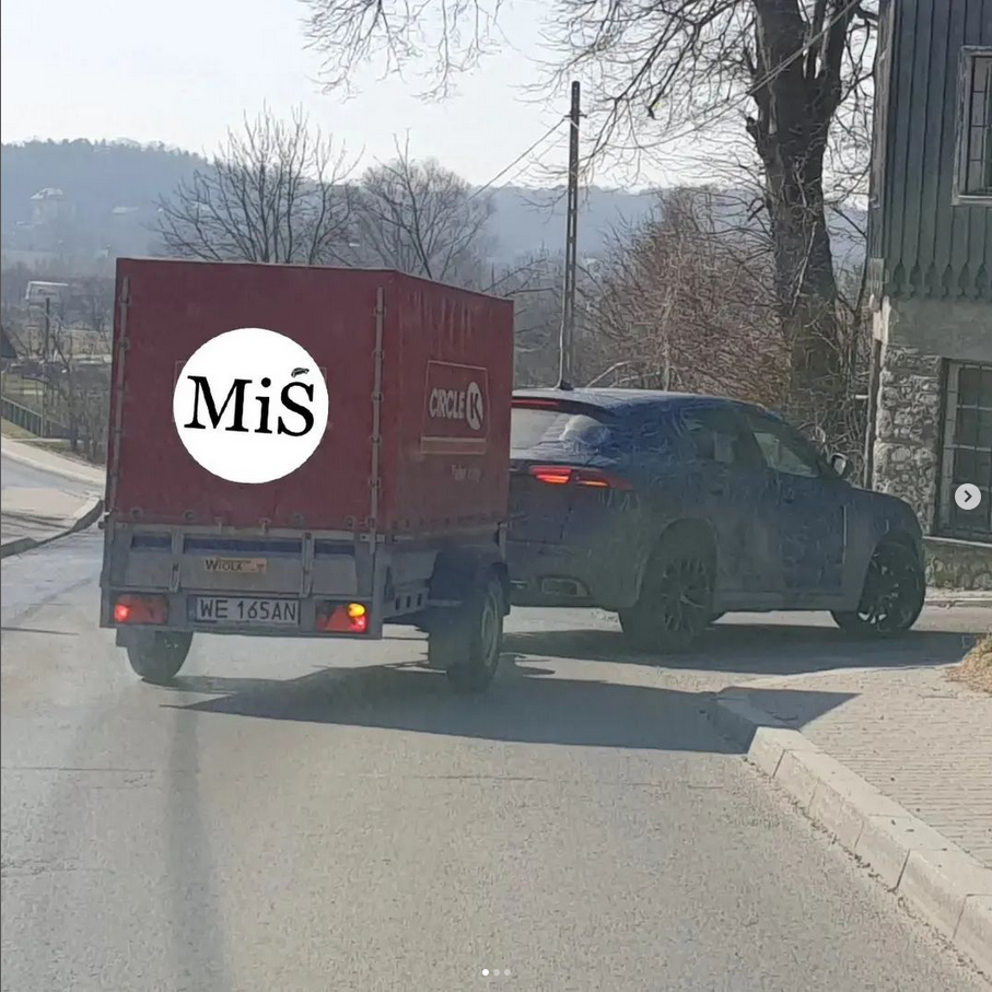 immagine.png.408e6f8bfc0c4ab70cb8cfcc46d33ef0.png