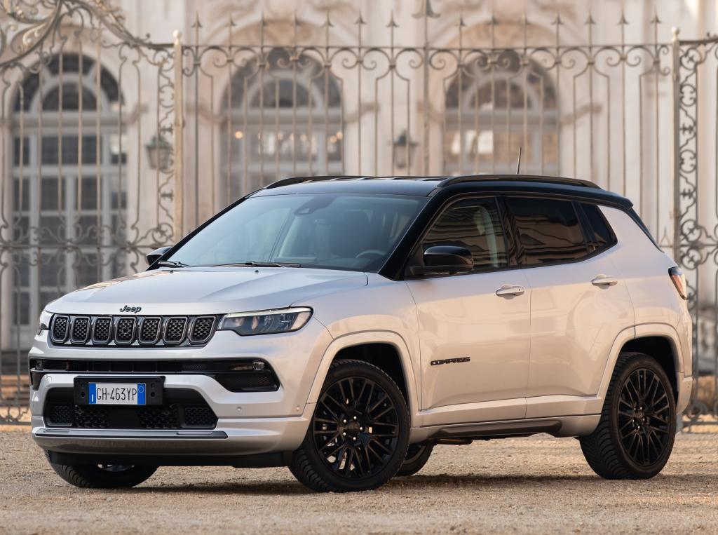 jeep_compass_e-hybrid_s_79_053a057a0d2d09d2.jpg.47b18307eed5259236ae3fa42efd95ed.jpg