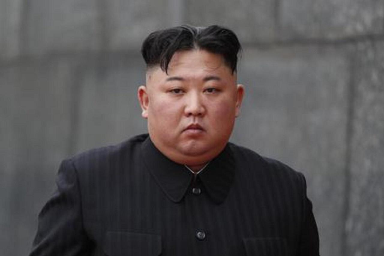 leader-nordcoreano.thumb.jpg.8adc06c67959db5c633c5fd7e783df4e.jpg