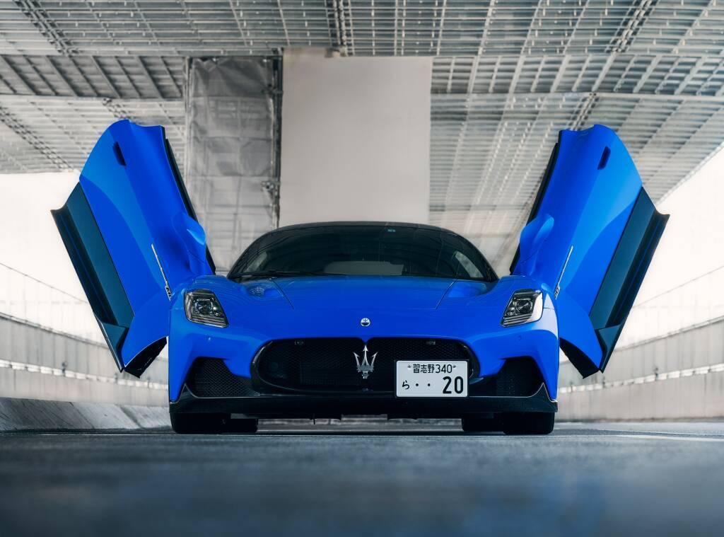 maserati_mc20_coupe_423_00fd00e70b450859.jpg.6c3b154c8e11e8f23fc71c51b801438d.jpg