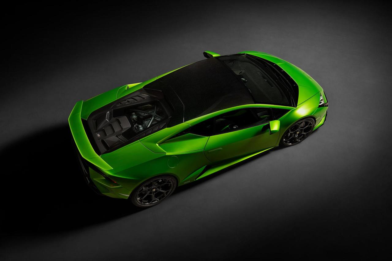 2022-Lamborghini-Huracan-Tecnica-00017.jpg