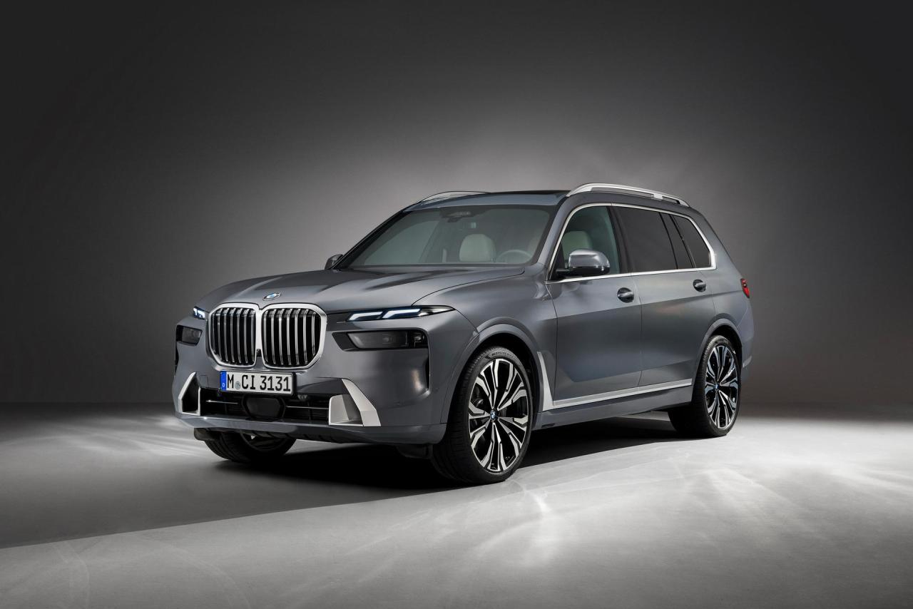 2023-BMW-X7-112.jpg