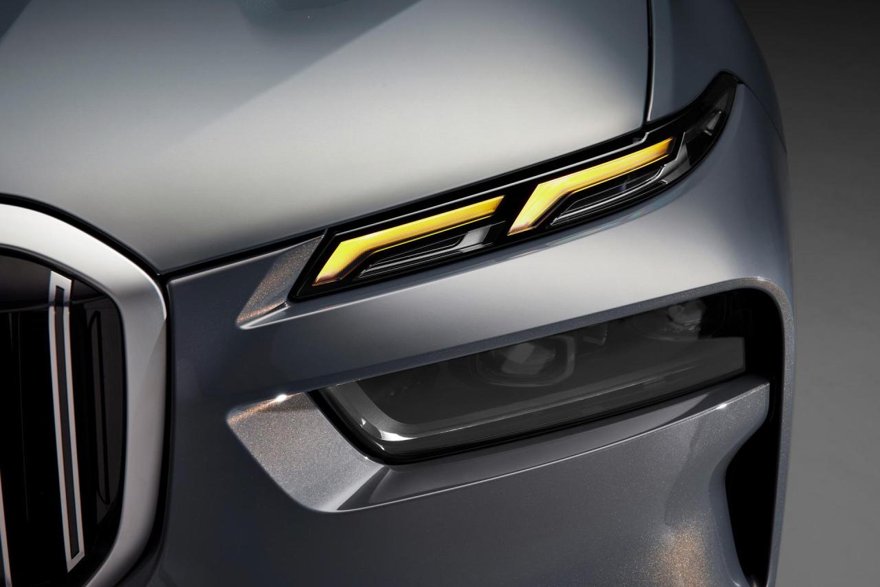 2023-BMW-X7-121.jpg