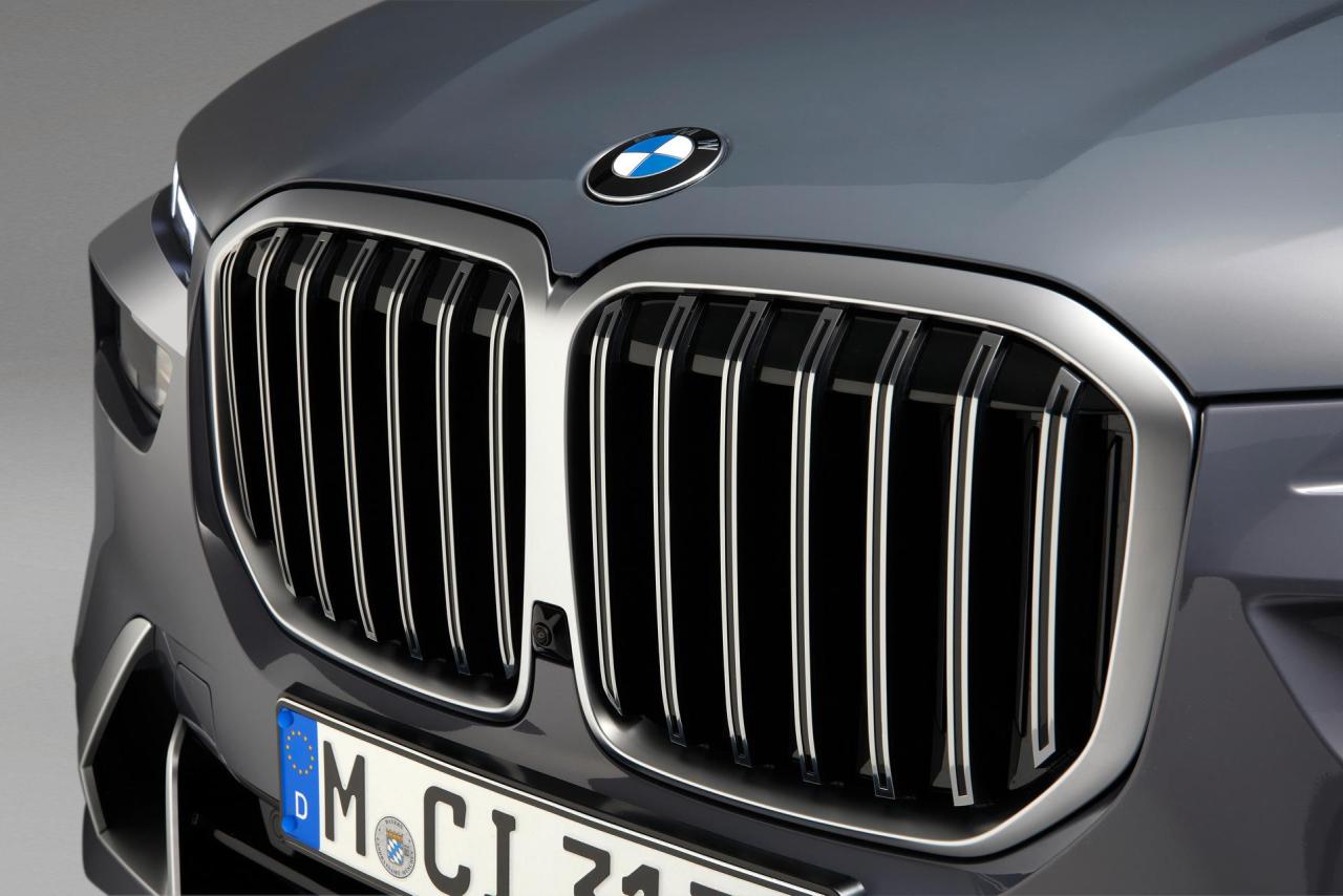 2023-BMW-X7-127.jpg