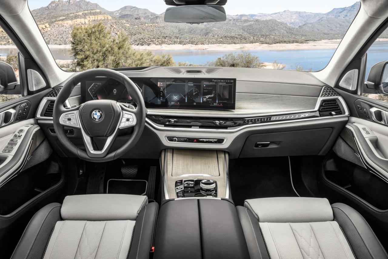 2023-BMW-X7-27.jpeg