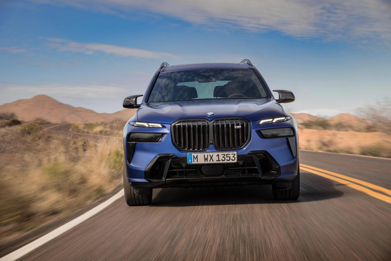 2023-BMW-X7-36.jpg