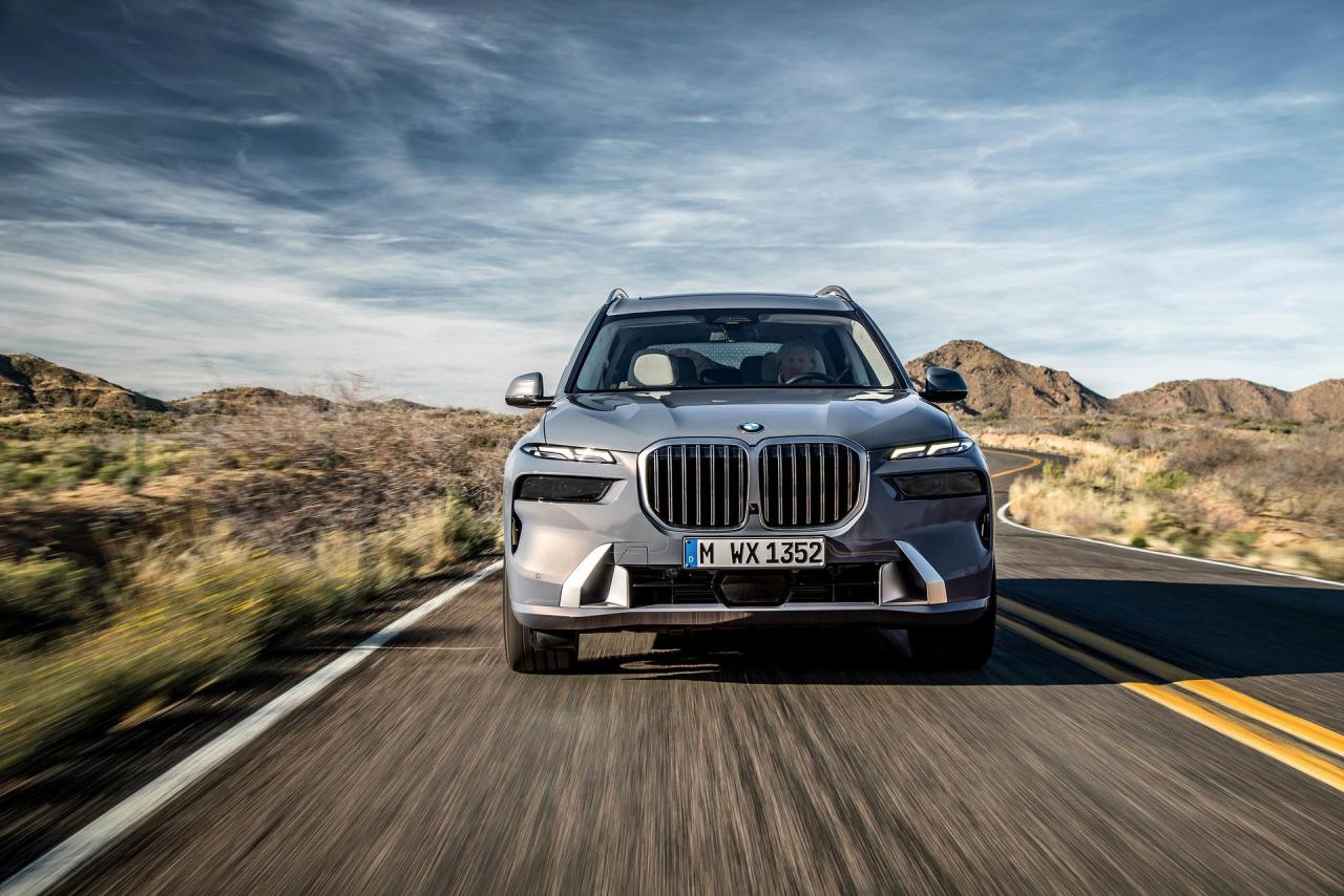 2023-BMW-X7-56.jpg