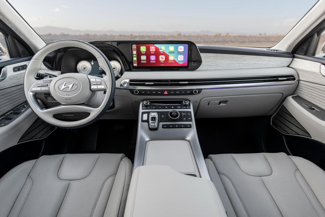 2023-Hyundai-Palisade-Carscoops-44.jpg
