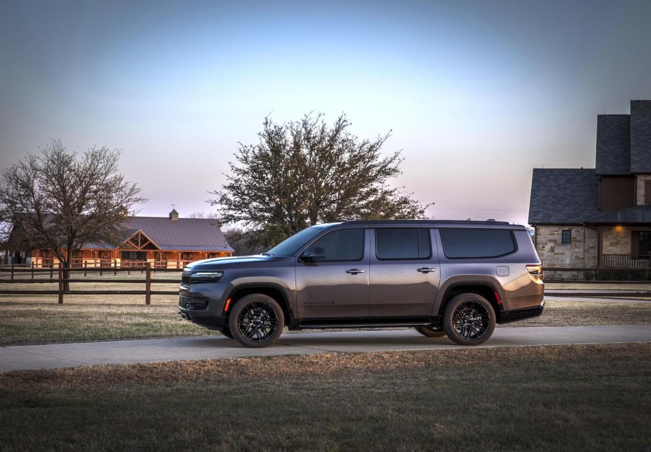 2023-Jeep-Wagoneer-L-Grand-Wagoneer-L-68.jpg
