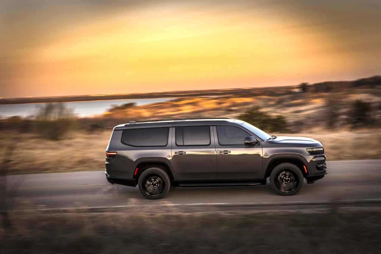 2023-Jeep-Wagoneer-L-Grand-Wagoneer-L-71.jpg