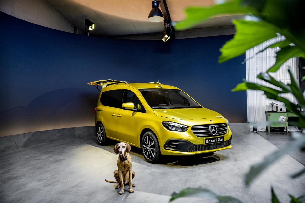 2023-Mercedes-T-Class-1-2.jpg
