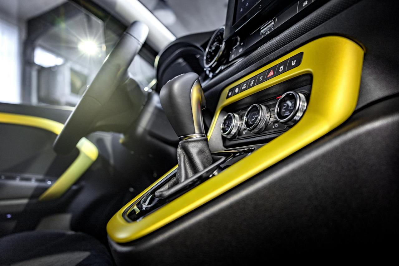 2023-Mercedes-T-Class-15.jpg