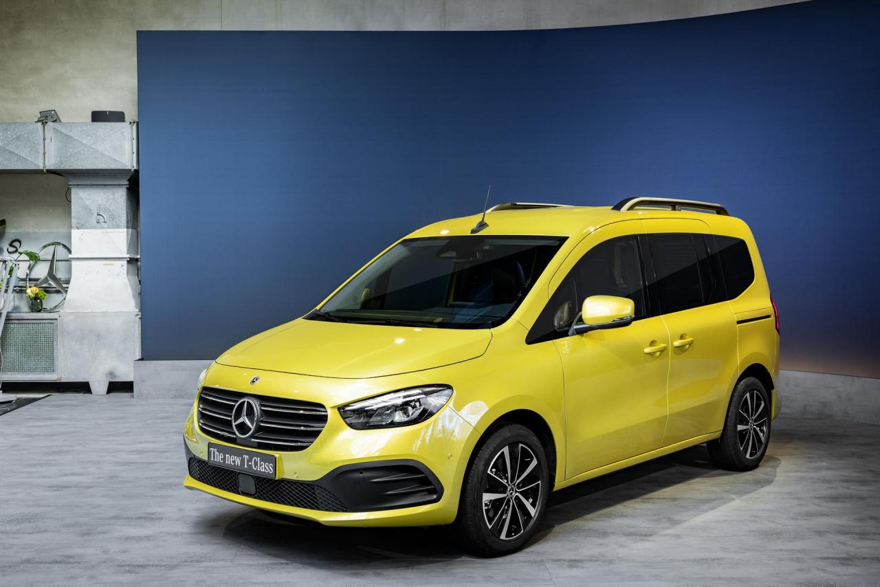 2023-Mercedes-T-Class-3-1.jpg
