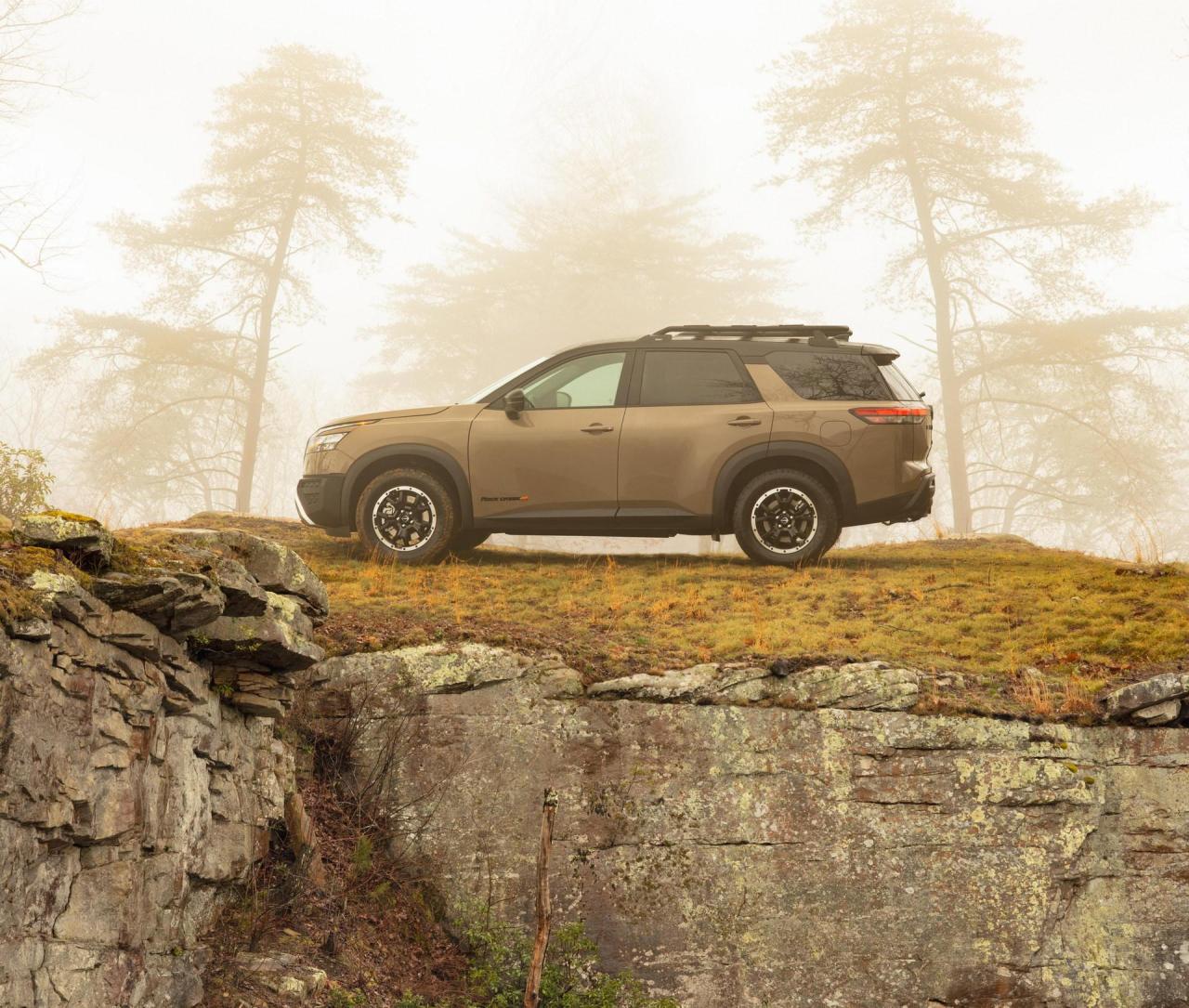 2023-Nissan-Pathfinder-Rock-Creek-6.jpg