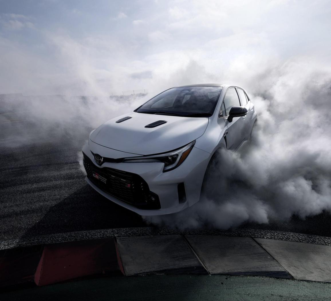 2023-Toyota-GR-Corolla-29.jpg