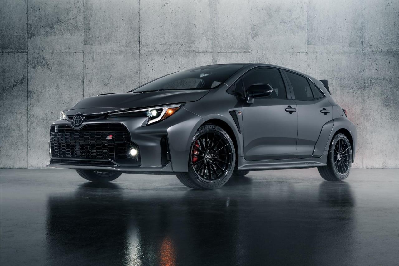2023-Toyota-GR-Corolla-6.jpg