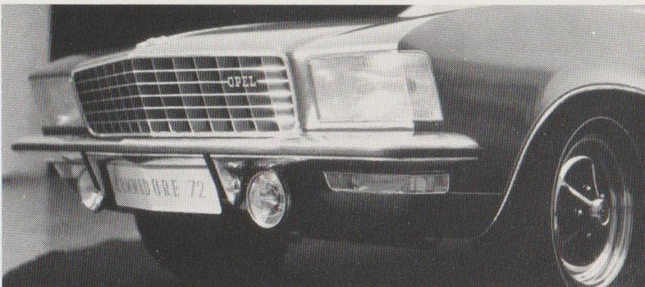25 - Fiberglass coupè.jpg