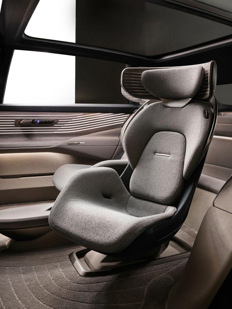 Audi-Urbansphere-Concept-59.jpg