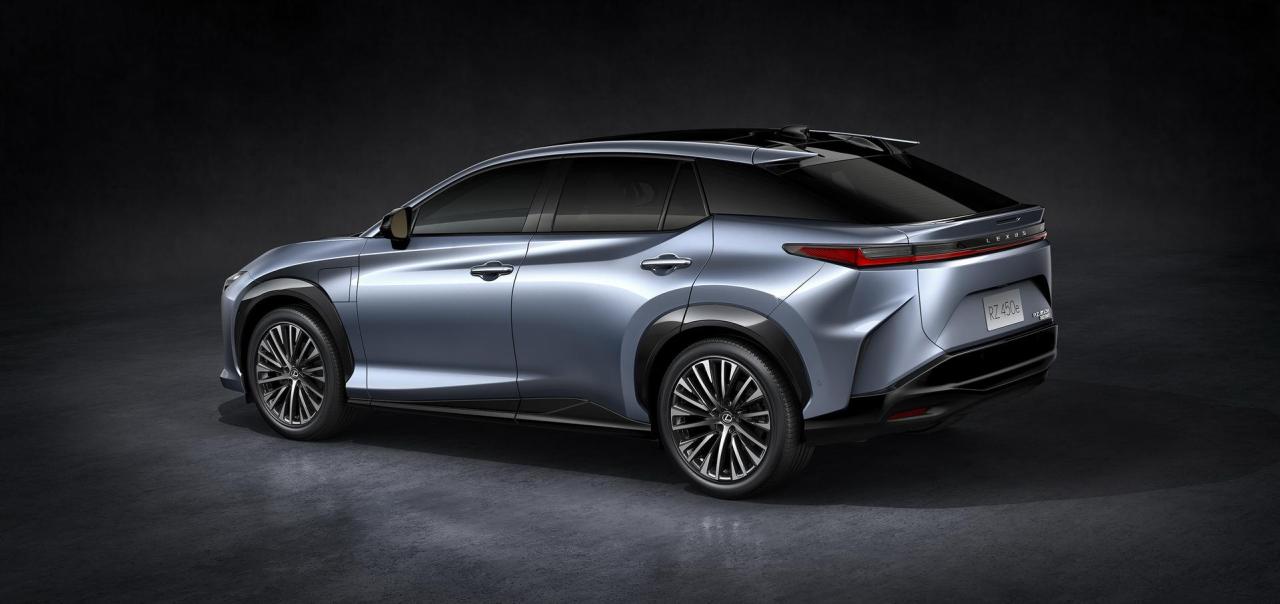 Lexus-RZ-450e-20.jpg