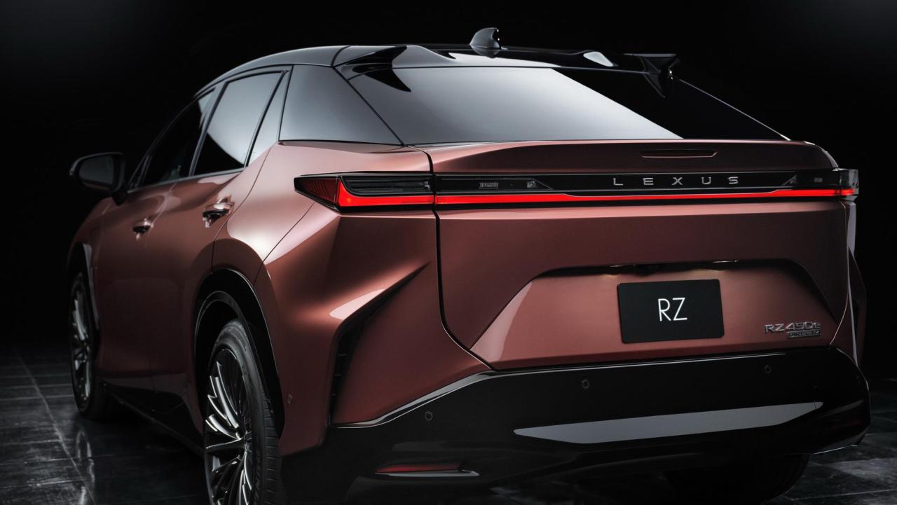 Lexus-RZ-450e-9.jpg