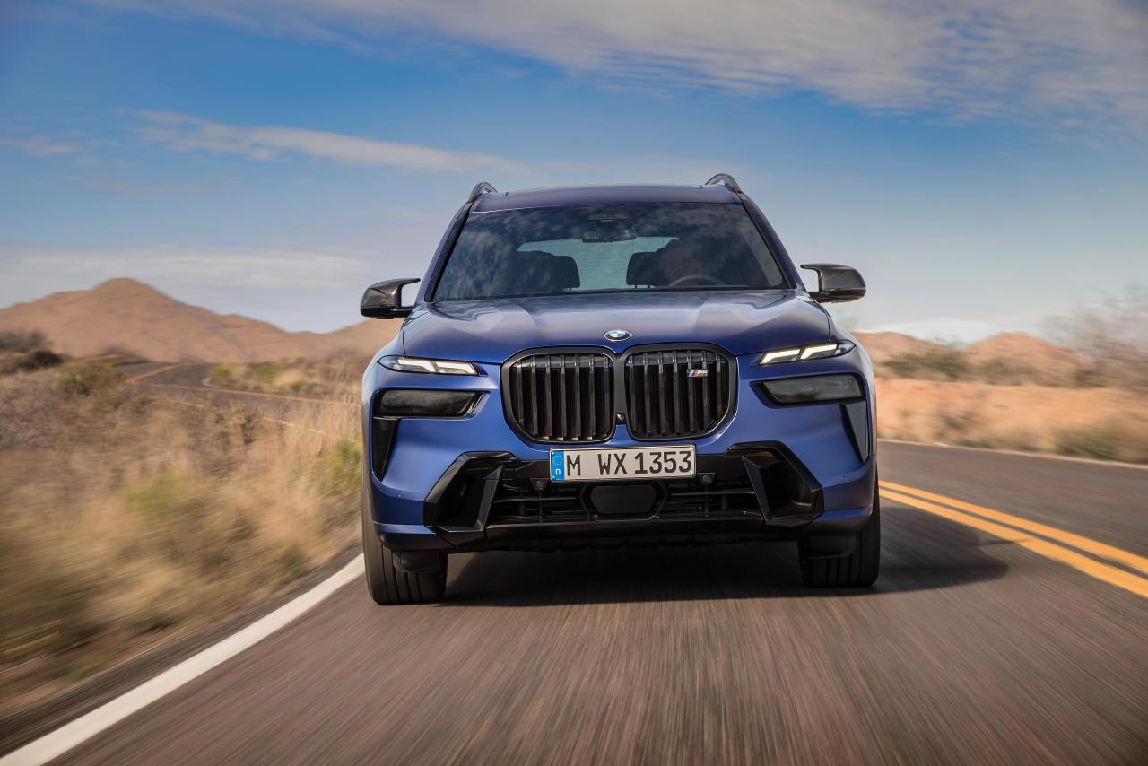 P90457423_highRes_the-new-bmw-x7-m60i-.thumb.jpg.20cf7e6eb0b77dec3fc7c2c1164f9797.jpg