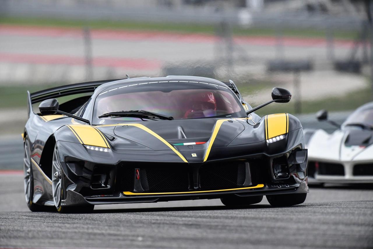 ferrari-fxx-k-evo-at-cota_2.thumb.jpg.e0c8b365e2782cd86a6940a57dc1f5b2.jpg