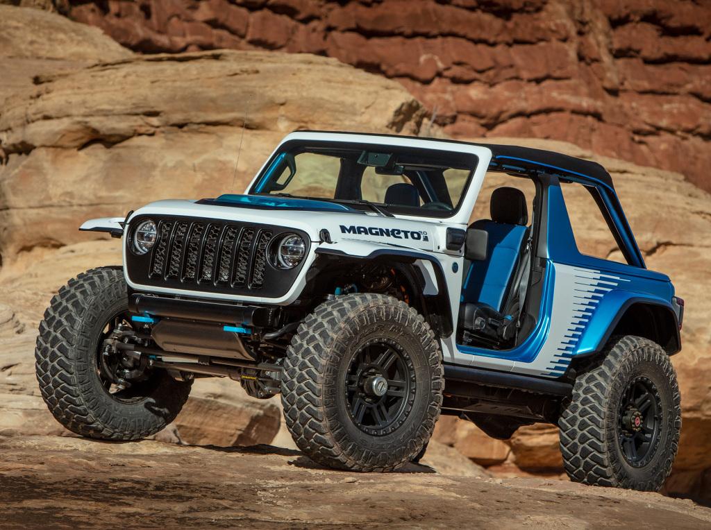 jeep_wrangler_magneto_2.0_concept_012400cd08a30671.jpg.0c3129c603b67d10bf336fa45d11b530.jpg