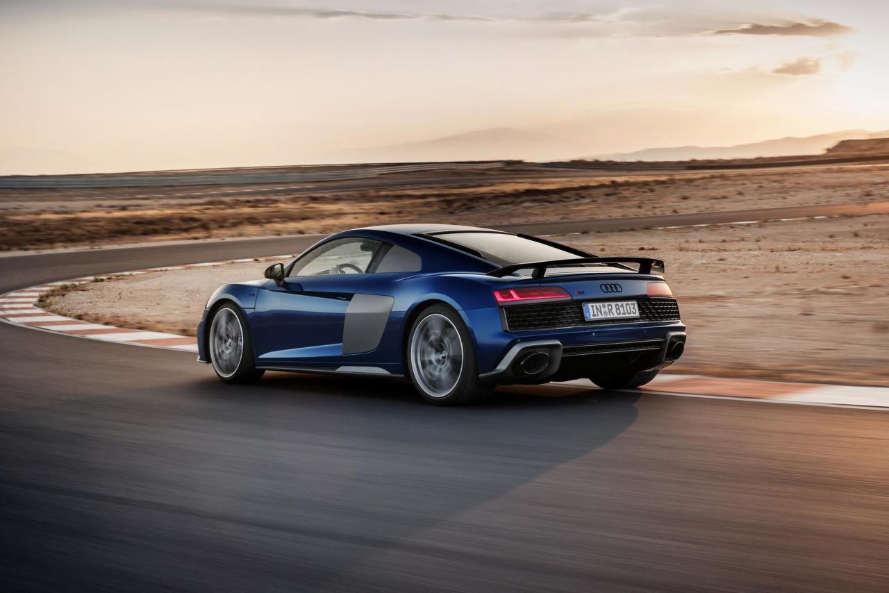 08d736e6-2019-audi-r8-range-mega-gallery-49.thumb.jpg.629cae99afde871a1eb273bdb510c4d4.jpg