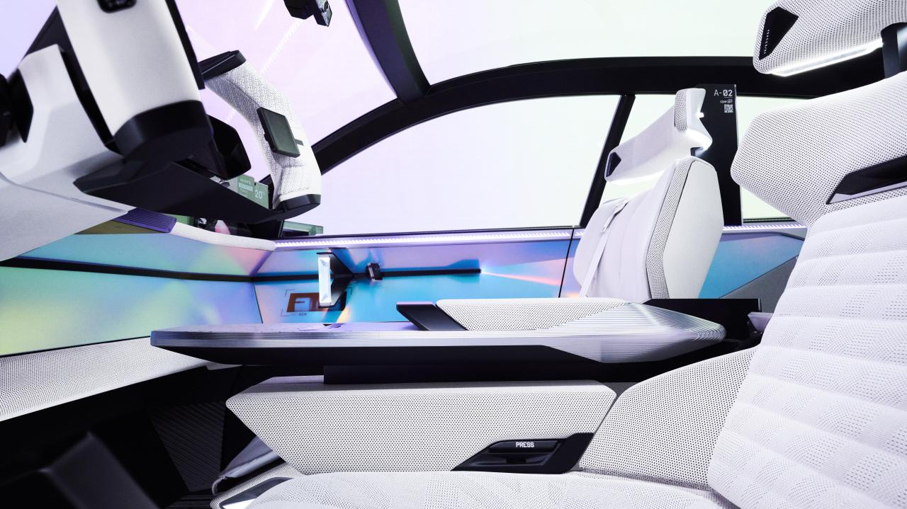 Scnic Vision Concept-car.jpg
