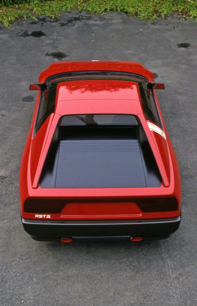 1985-Ford-Maya-II-ES-retro2.thumb.jpg.ba064e5235946b5546c664209fea8be3.jpg