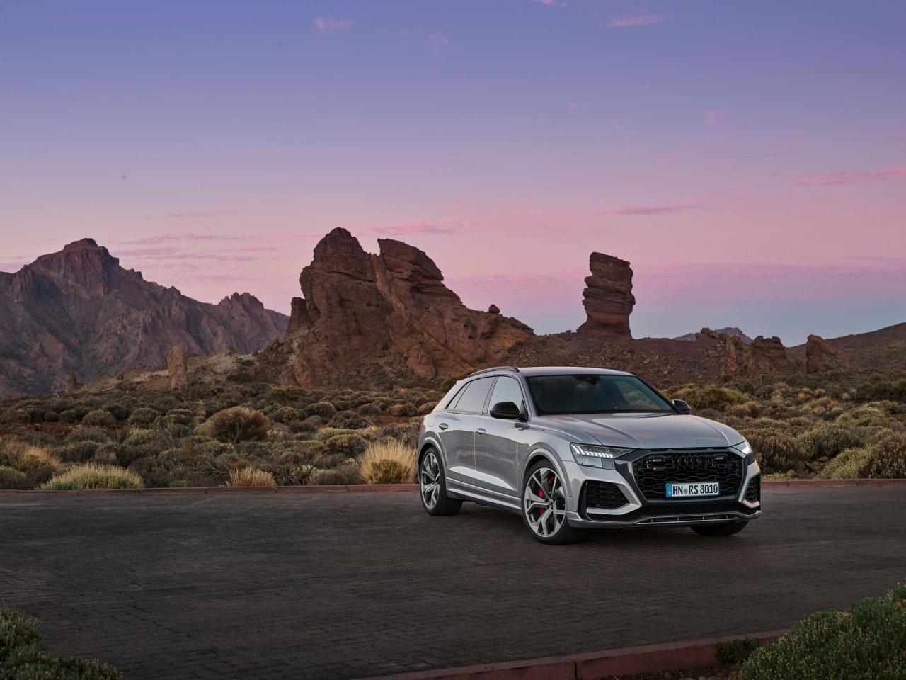 2020-Audi-RS-Q8-1.thumb.jpg.ca25213d70a42a40ae374b51e3d442a8.jpg