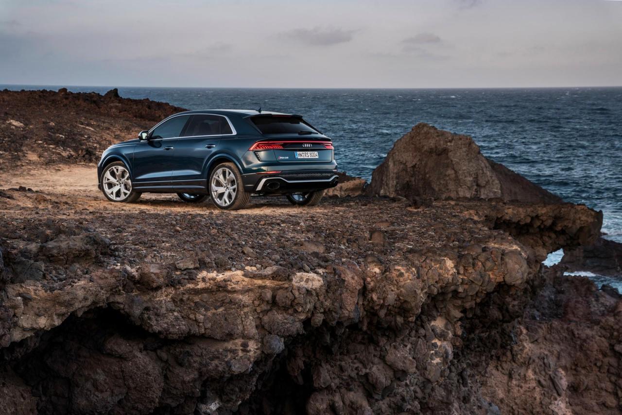 2020-Audi-RS-Q8-25.thumb.jpg.c0f14959e7db8e81f73541bfee61a79a.jpg