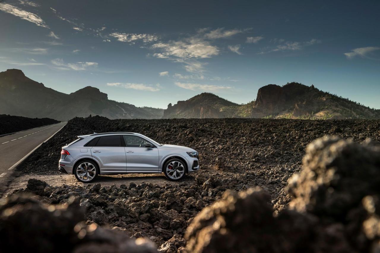 2020-Audi-RS-Q8-8.thumb.jpg.2bc140868ffd39bacdd0c164f7c6f88e.jpg