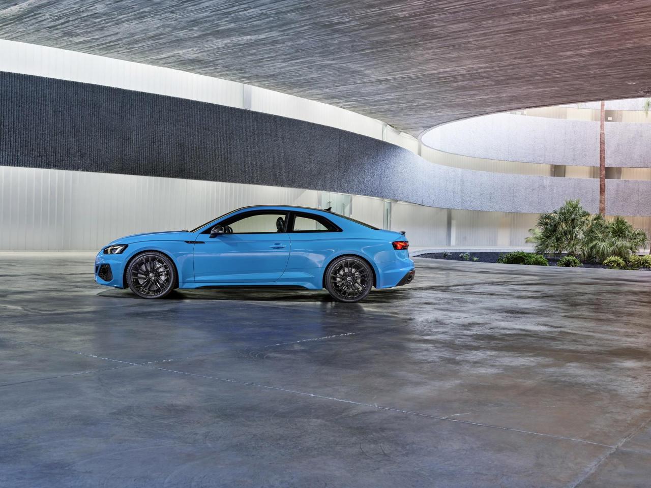 2020-Audi-RS5-Coupe-Sportback-11.thumb.jpg.91a1b913792e9e1190ab7c7896dc21f9.jpg