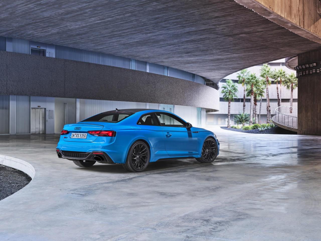2020-Audi-RS5-Coupe-Sportback-12.thumb.jpg.56d624d1131d59221178ec2d09ce52e2.jpg