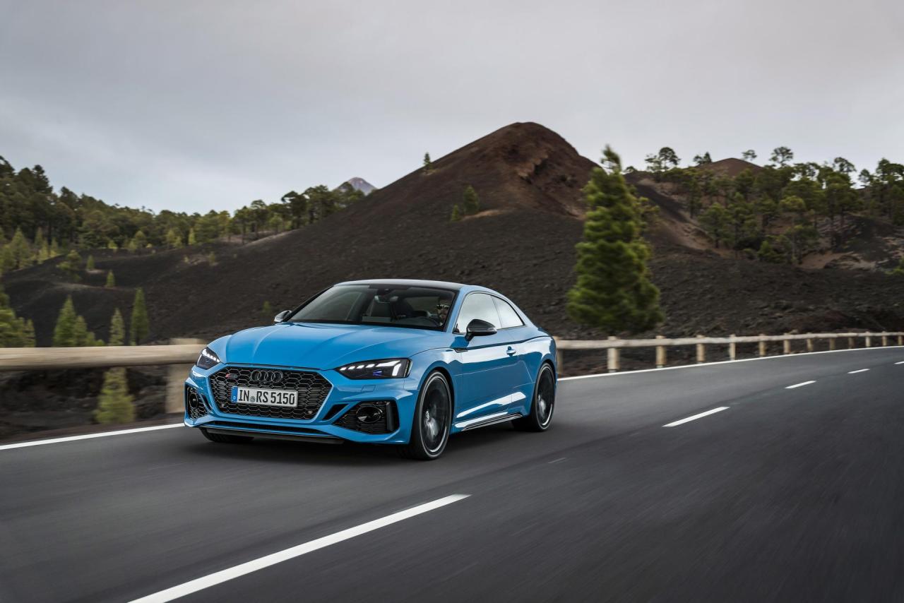 2020-Audi-RS5-Coupe-Sportback-20.thumb.jpg.2caf84f795eb24e68cd4a56473c10726.jpg