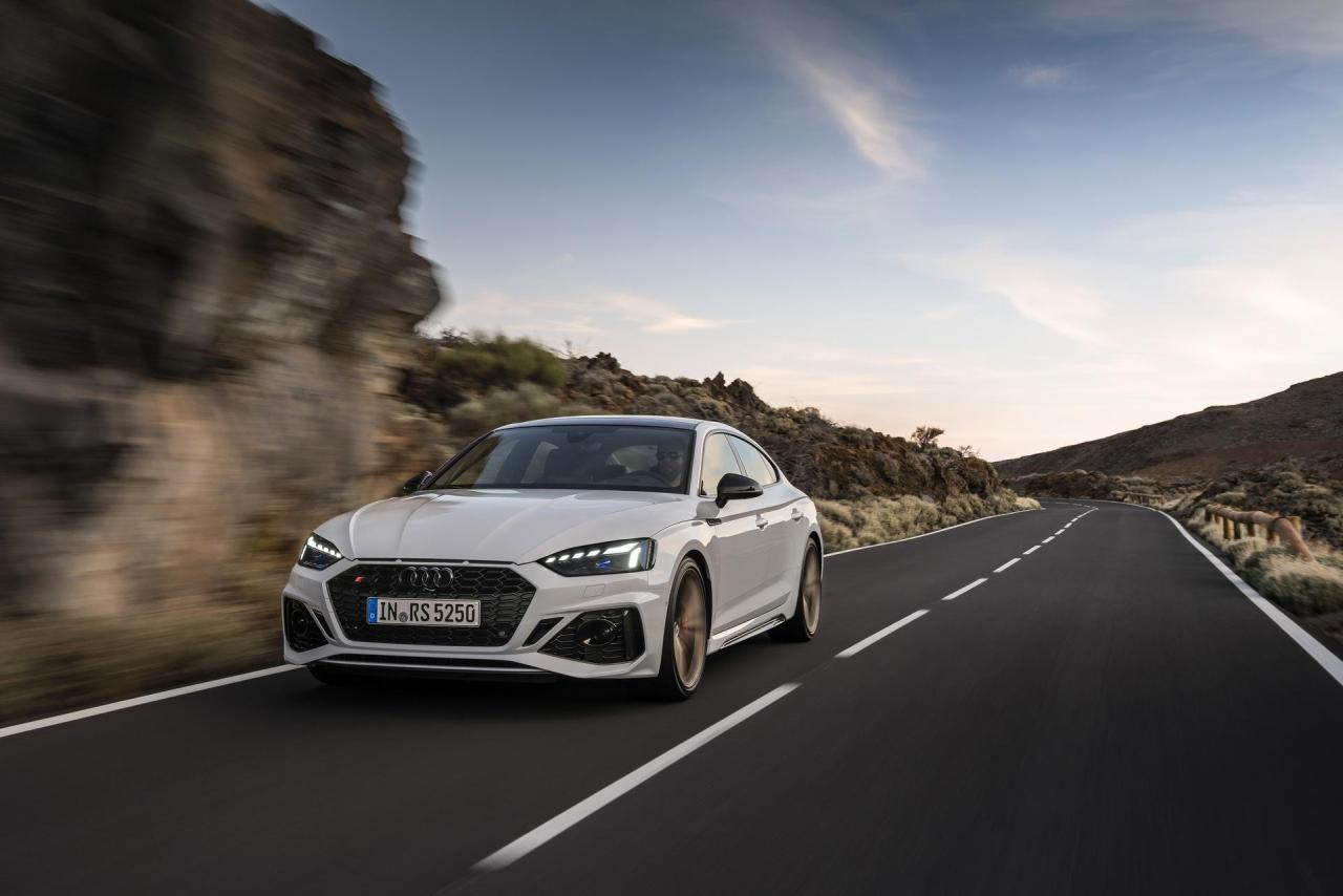 2020-Audi-RS5-Coupe-Sportback-39.thumb.jpg.8571d3ea9fa0e564ec7e9d3f272c6125.jpg